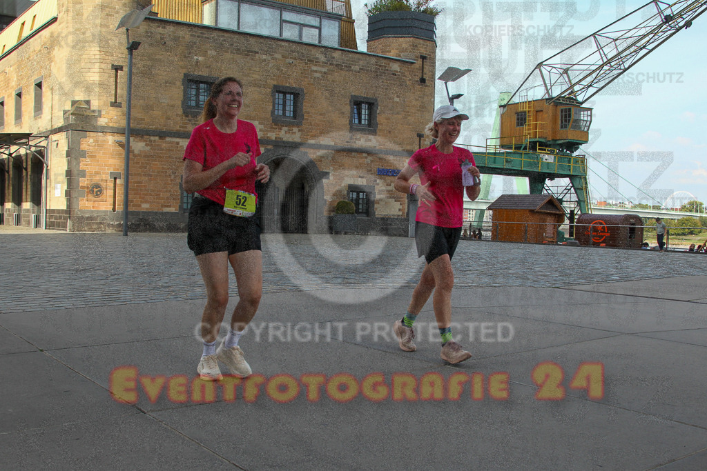 250920_1548_EV4_9586 | Sportfotografie im Rhein-Sieg Kreis, Köln, Bonn, NRW, Rheinland Pfalz, Hessen, etc. Unser Tätigkeitsfeld umfasst den Laufsport vom Volkslauf über den Marathon, Duathlon, Triathon bis zum Ultralauf wie Kölnpfad Ultra oder Schindertrail.