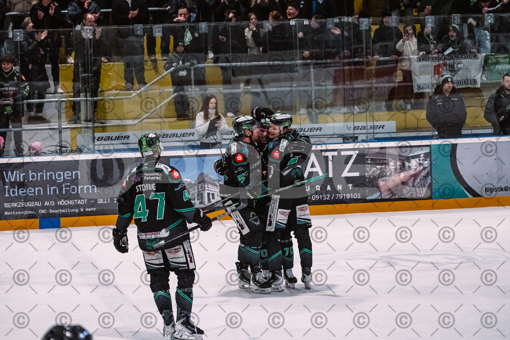 Alligators_vs_Erding_01_02_2026-76 | Höchstadt Alligators Fotogalerie: Eishockey-Action aus Franken. Professionelle Spielfotos, Portraits & Stadionbilder zum Download. Jetzt entdecken! - Realisiert mit Pictrs.com