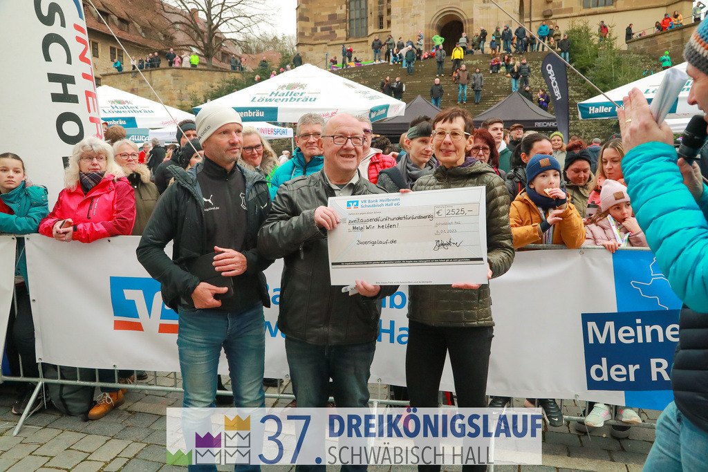 VR Bank Hauptlauf 10000m | 3 Koenigslauf 2023 - Realisiert mit Pictrs.com