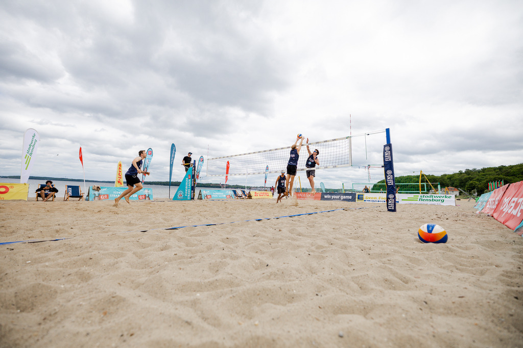Beachvolleyball I Saison 2026 I FLENS Beach-Tour I 3. Turnier I Flensburger Förde | Jasper Lorenz Fotografie - Realisiert mit Pictrs.com