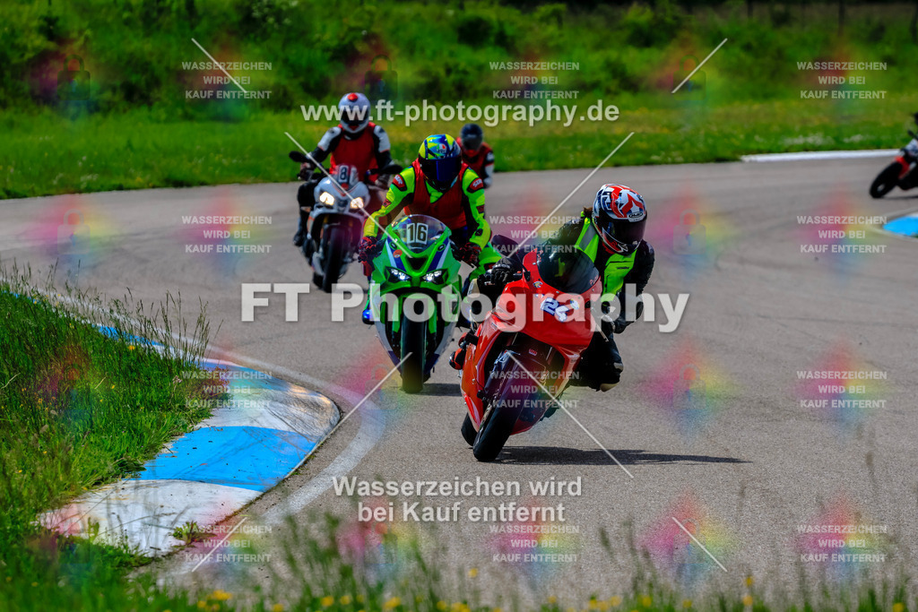 MotoTeam-0038 | Hier findet Ihr Bilder von Touristenfahrten auf der Nürburgring Nordschleife oder von anderen Veranstaltungen die ich besucht habe. Viel Spass beim Durch Schauen 