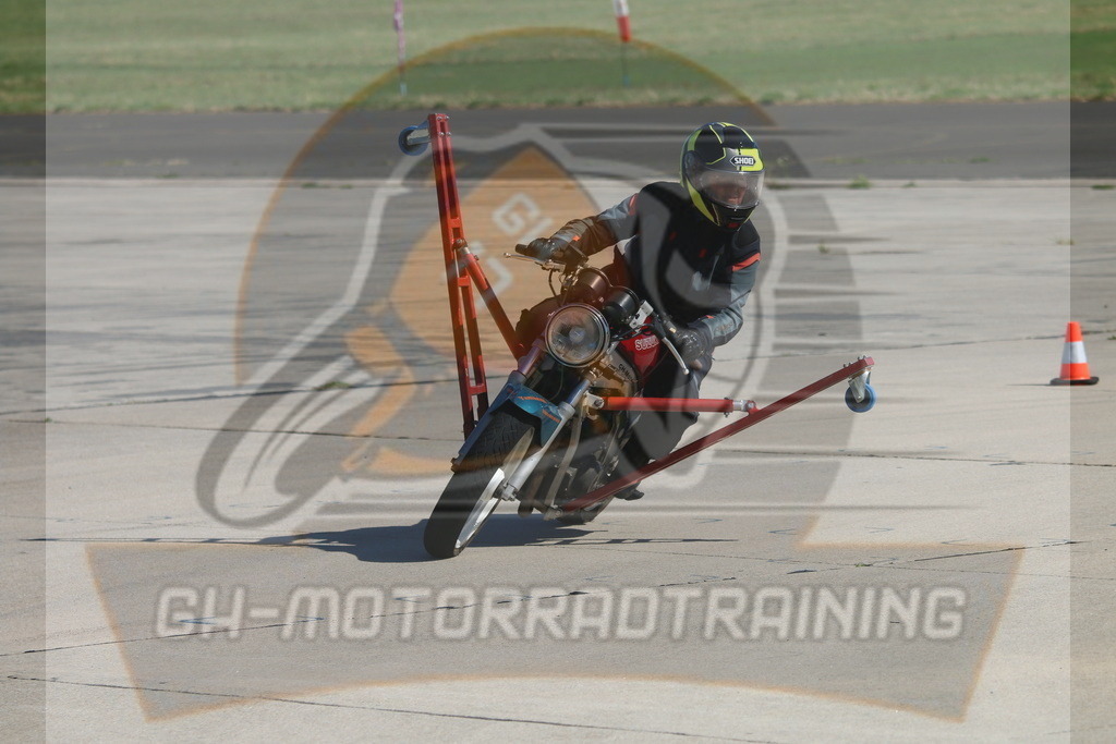 IMG_3703 | gh-motorradtraining-foto.de - Realisiert mit Pictrs.com