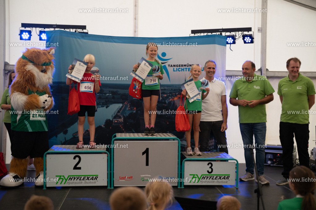 FSC08302 | Lichterlauf  - Realisiert mit Pictrs.com