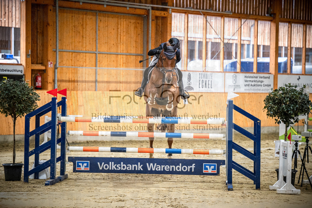 DOS_1647 | Entdecke hochwertige Reitturnierfotos von Foto Oger. Professionell, emotional und authentisch – jetzt Lieblingsmomente im Shop bestellen.Deutschlandweite Turnierfotografie. - Realisiert mit Pictrs.com