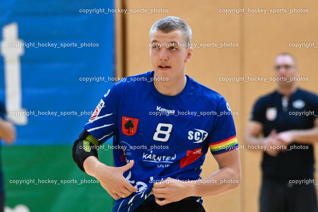SC Ferlach vs. HC Linz AG 11.10.2023 | #8 KNAPP Simon SC Ferlach, SC Ferlach vs. HC Linz AG 11.10.2023, SC Ferlach vs. HC Linz AG am 11.10.2023 in Ferlach (Ballspielhalle Ferlach), Austria, (Photo by Bernd Stefan)