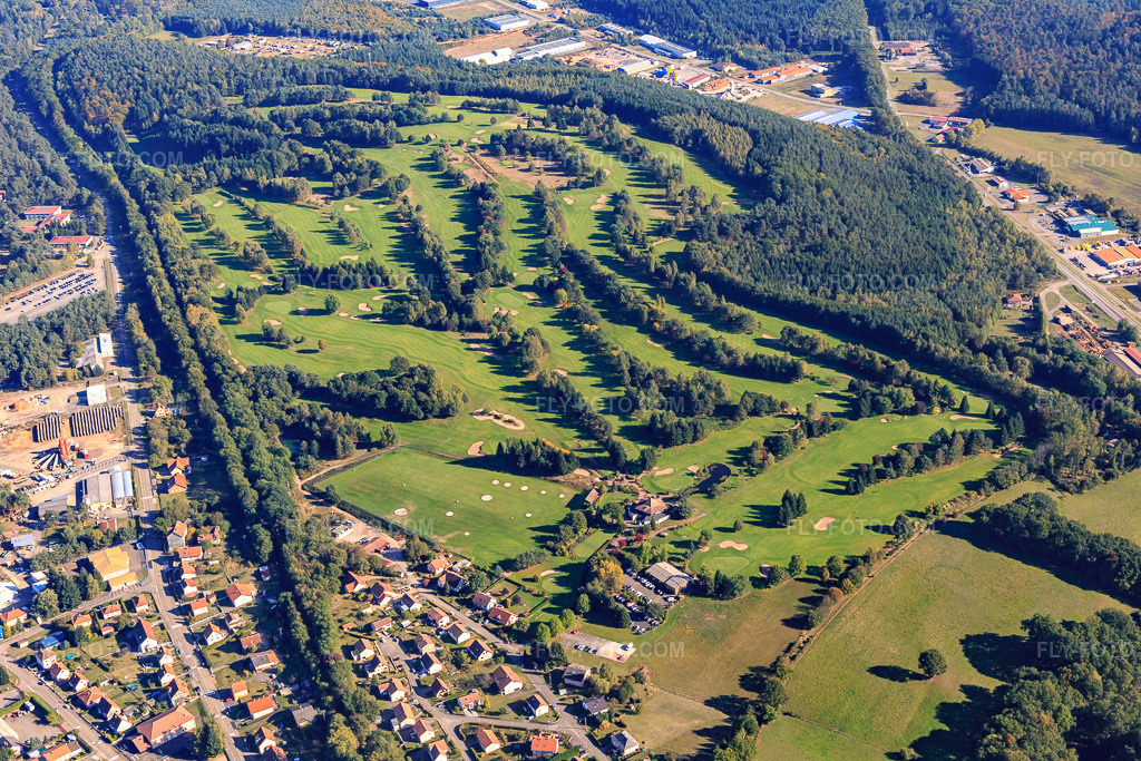 Aerial view: Golf de Bitche in Bitche in the state Moselle, France. – Photo: IMG_095171.jpg taken on 10/16/2016 by Werner Riehm/FLY-FOTO.com – Resolution of the original: 5472 x 3648 px – Golf de bitche - Golf 27 trous - Lorraine - Alsace
