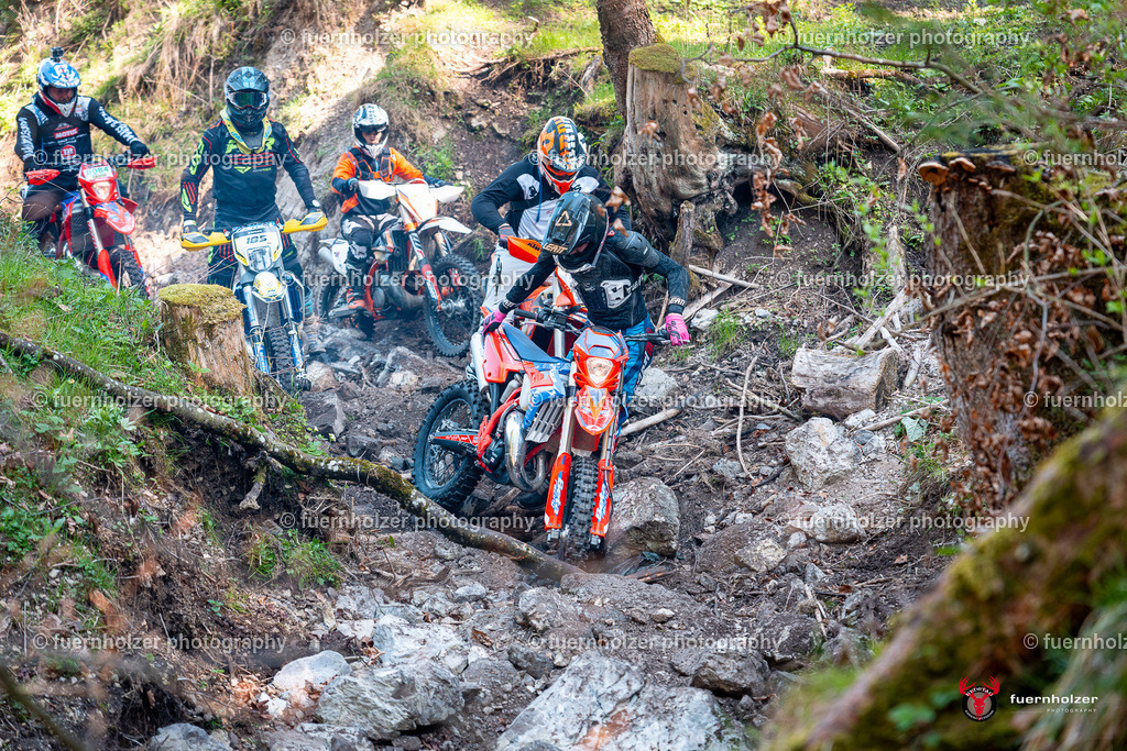 fuernholzer_250501-C1-204 | Fotografische Impressionen von der Red Stag Enduro Extreme by fuernholzer-photography.com. Endurosport in Österreich fotografisch festgehalten von fuernholzer. Auftragsfotografie für Private, Gewerbefotos und Industriefotografie. Eventfotografie, Sportfotografie und Motorsportfotografie. Anbieter von Fotoworkshops, Fototraining, fotografischen Vorträgen und Fotoseminaren.