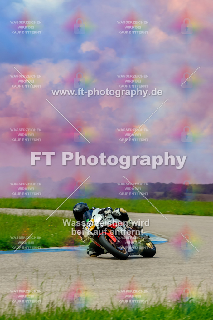 MotoTeam-1133 | Hier findet Ihr Bilder von Touristenfahrten auf der Nürburgring Nordschleife oder von anderen Veranstaltungen die ich besucht habe. Viel Spass beim Durch Schauen 