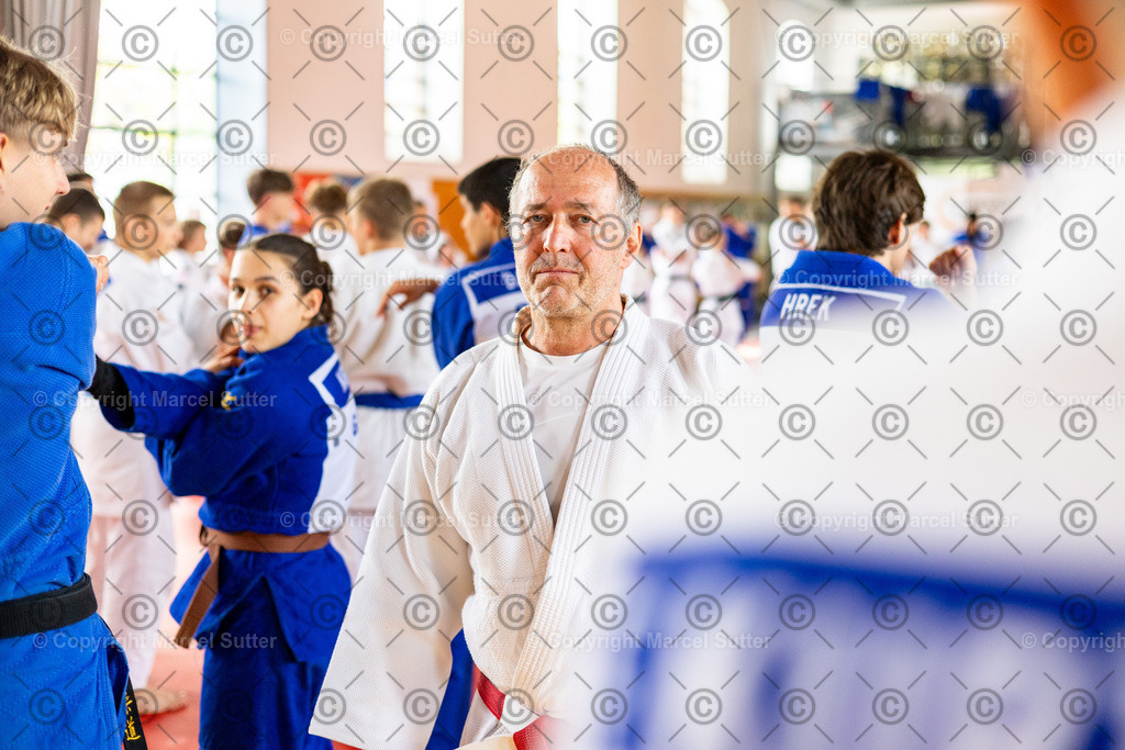 20250419-151225-_G2A7316-MarcelSutter | Finde und bestelle deine Sport- und Eventfotos in höchster Qualität. Professionelle Aufnahmen von Wettkämpfen, Veranstaltungen und Outdoor-Events – schnell und einfach online bestellen. - Realisiert mit Pictrs.com