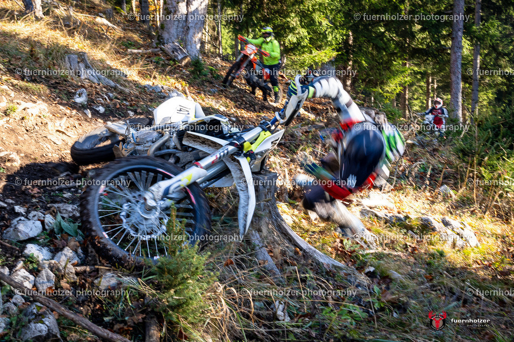 fuernholzer_241026-C1-140 | Fotografische Impressionen von der Red Stag Enduro Extreme by fuernholzer-photography.com. Endurosport in Österreich fotografisch festgehalten von fuernholzer. Auftragsfotografie für Private, Gewerbefotos und Industriefotografie. Eventfotografie, Sportfotografie und Motorsportfotografie. Anbieter von Fotoworkshops, Fototraining, fotografischen Vorträgen und Fotoseminaren.