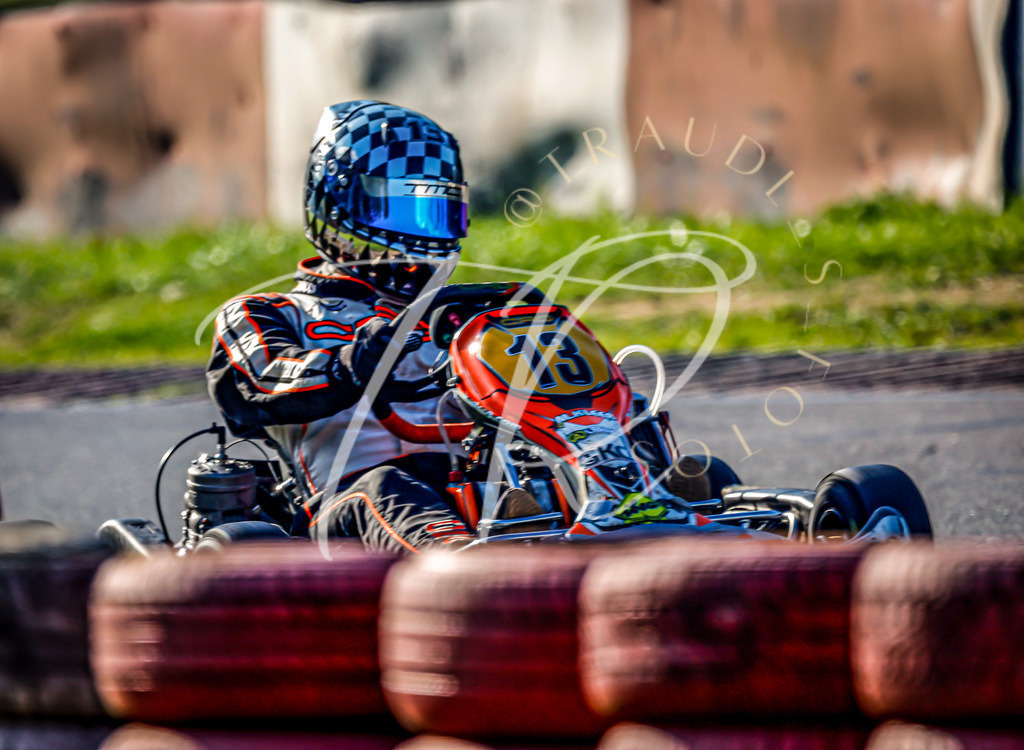 A90353BB-F143-4A2D-A526-CAF45055D9FD | traudl_s_fotos