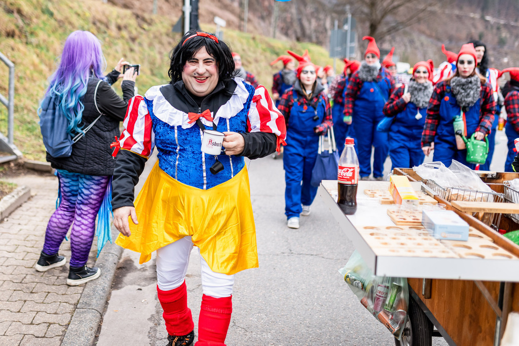 TorstenKrebsCom-FuHirschhorn-058-Z63_1338 | Hochwertige Oldtimer Bilder und der Oldtimer-Kalender. Ein großartiges Weihnachtsgeschenk für Oldtimer-Fans und Oldtimer-Liebhaber.  - Realisiert mit Pictrs.com