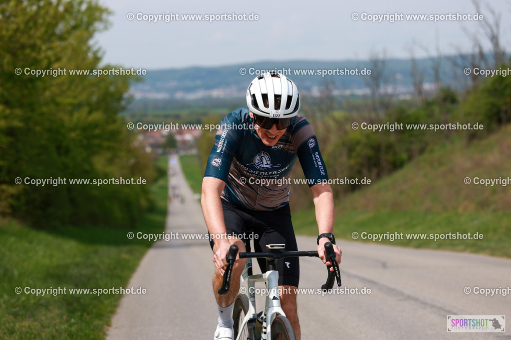 133_AR6_0073 | Neusiedlersee Radmarathon 2026@sportshot_your_pictrs #yourpictures#roadtowm2029 #nrm #neusiedlerseeradmarathon #neusiedlersee #neusiedlerseetourismus #burgenland #mörbisch #nrm26 #burgenlandtourismus #voglundco #poweredbyburgenlandtourismus #radsport #rad #marathon #ucigranfondo #visitburgenland #ucigranfondoworldseries