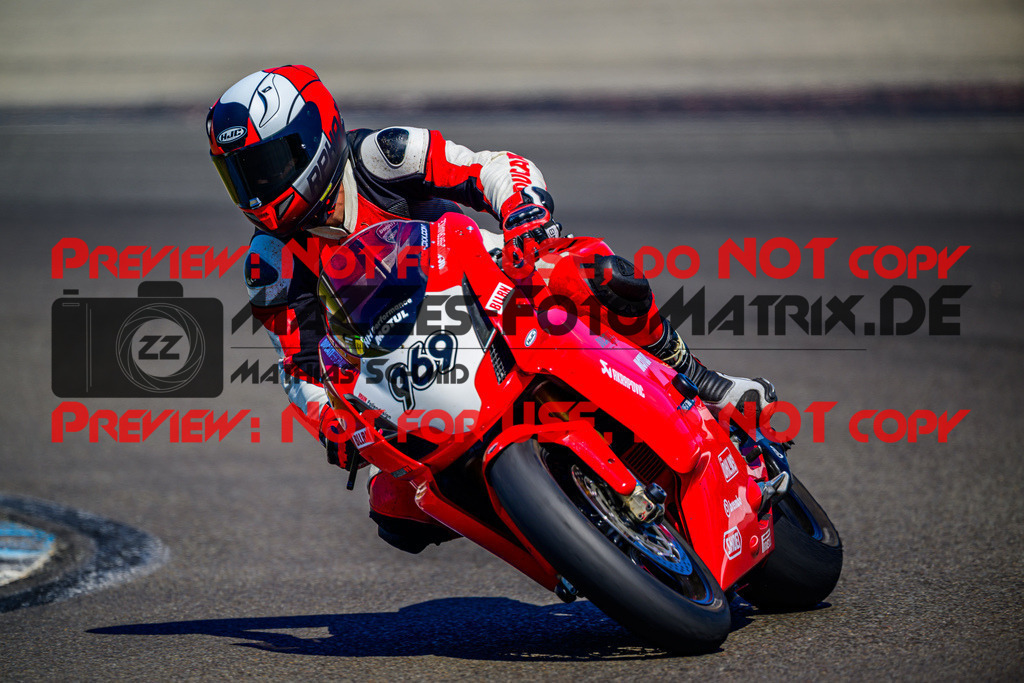 MaZZes_Fotomatrix_20250519_6007705_1211 | GELB