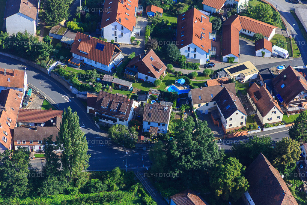 Luftbild: Sperbersklinge im Ortsteil Frauenaurach in Erlangen im Bundesland Bayern in Deutschland. Foto: IMG_092709.jpg vom 07.08.2016 durch Werner Riehm/FLY-FOTO.de