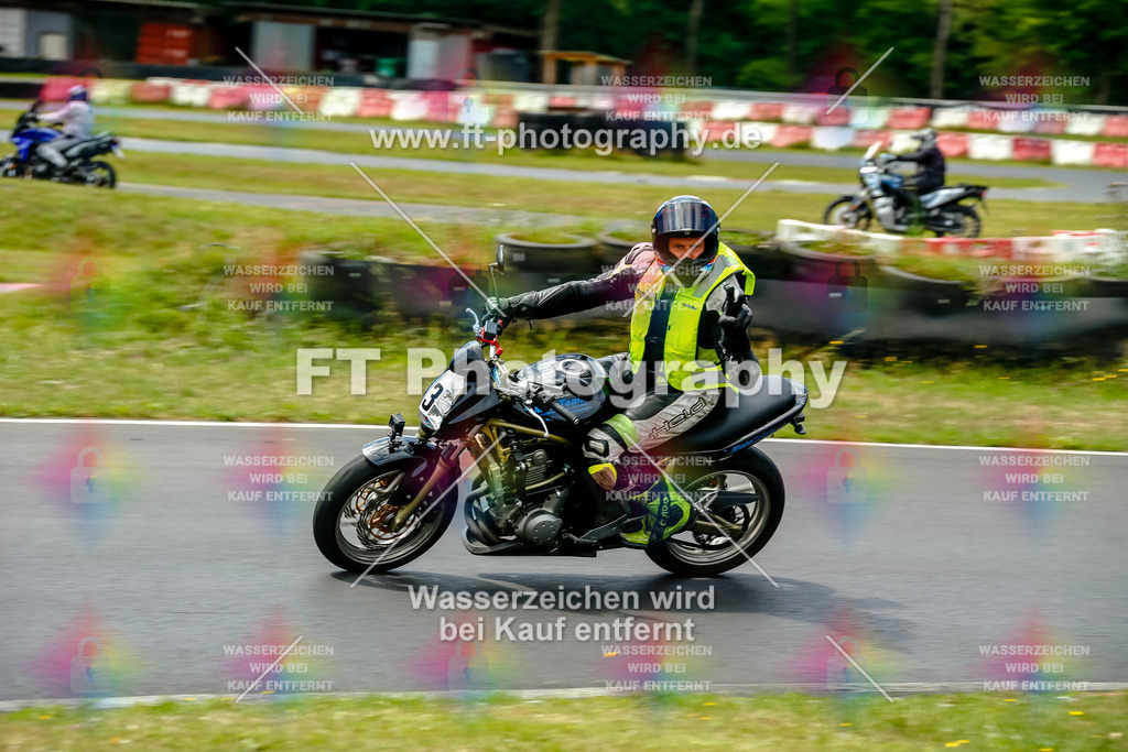 VBK-4828 | Hier findet Ihr Bilder von Touristenfahrten auf der Nürburgring Nordschleife oder von anderen Veranstaltungen die ich besucht habe. Viel Spass beim Durch Schauen 