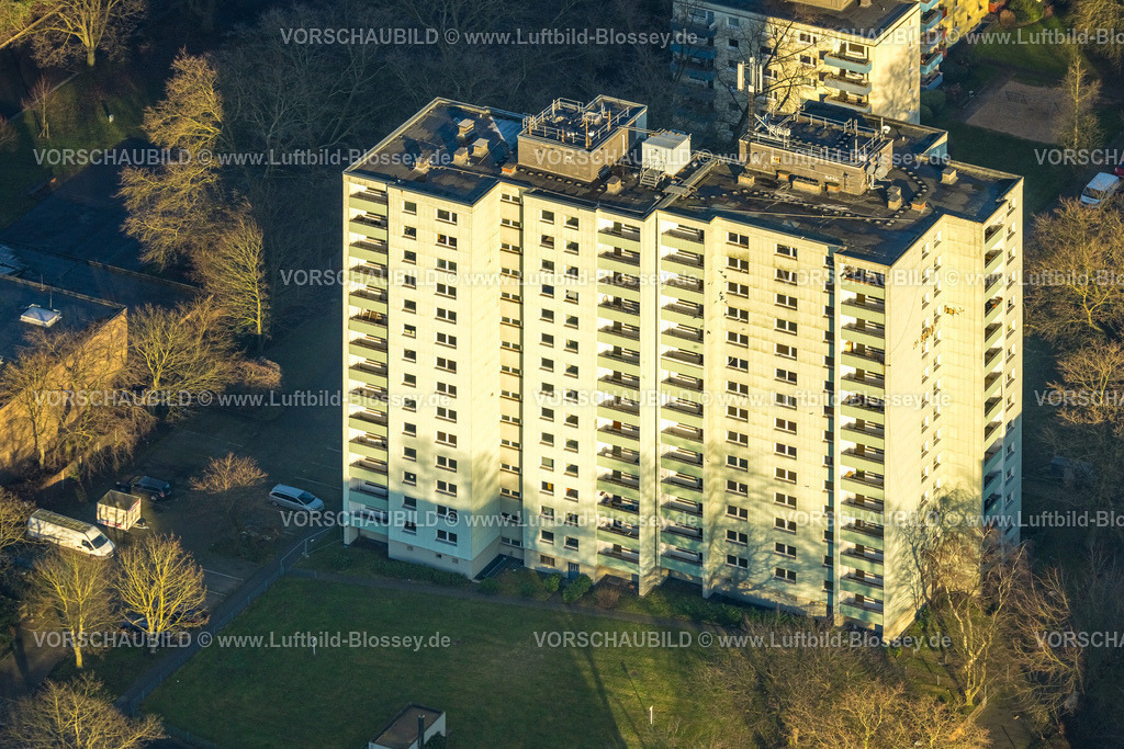 Duisburg241202799 | Luftbild, Hochhaus-Wohnsiedlung Physikersiedlung, Albert-Einstein-Straße, Fenster und Balkone, Neumühl, Duisburg, Ruhrgebiet, Nordrhein-Westfalen, Deutschland