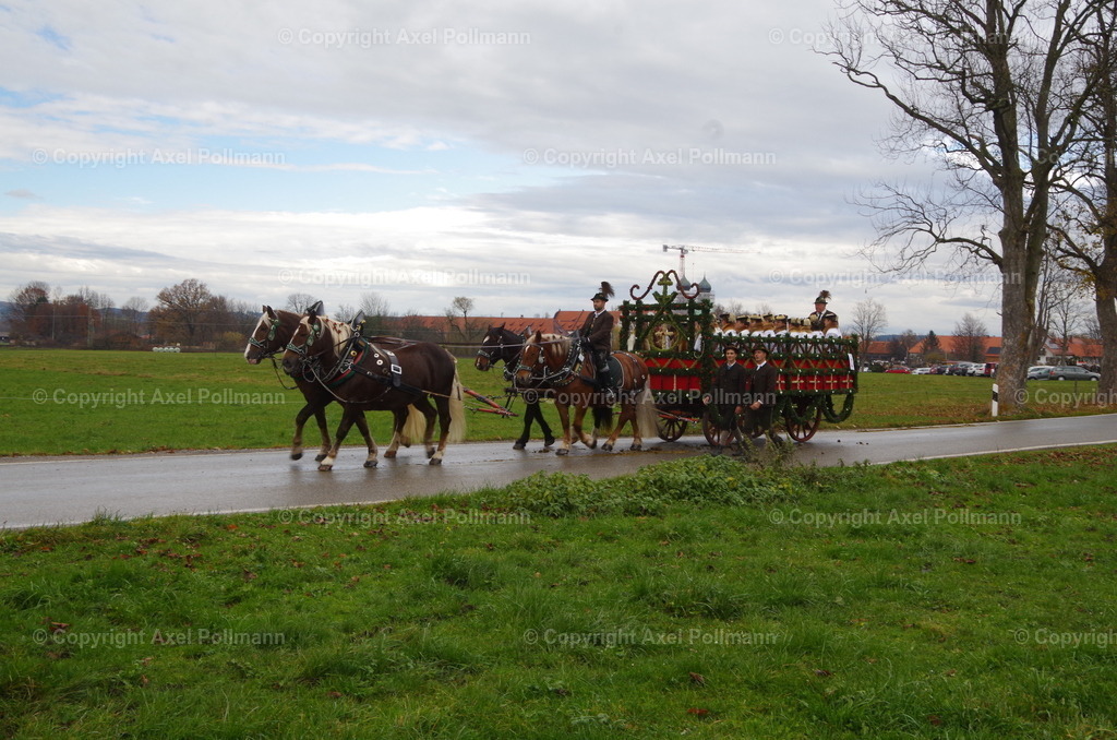 IMGP9983 | fotografiert von Axel PollmannLeonhardi Wallfahrt Benediktbeuern und Murnau, Fronleichnam, Fasching, Landschaft im Loisachtal und Benediktbeuern  - Realisiert mit Pictrs.com