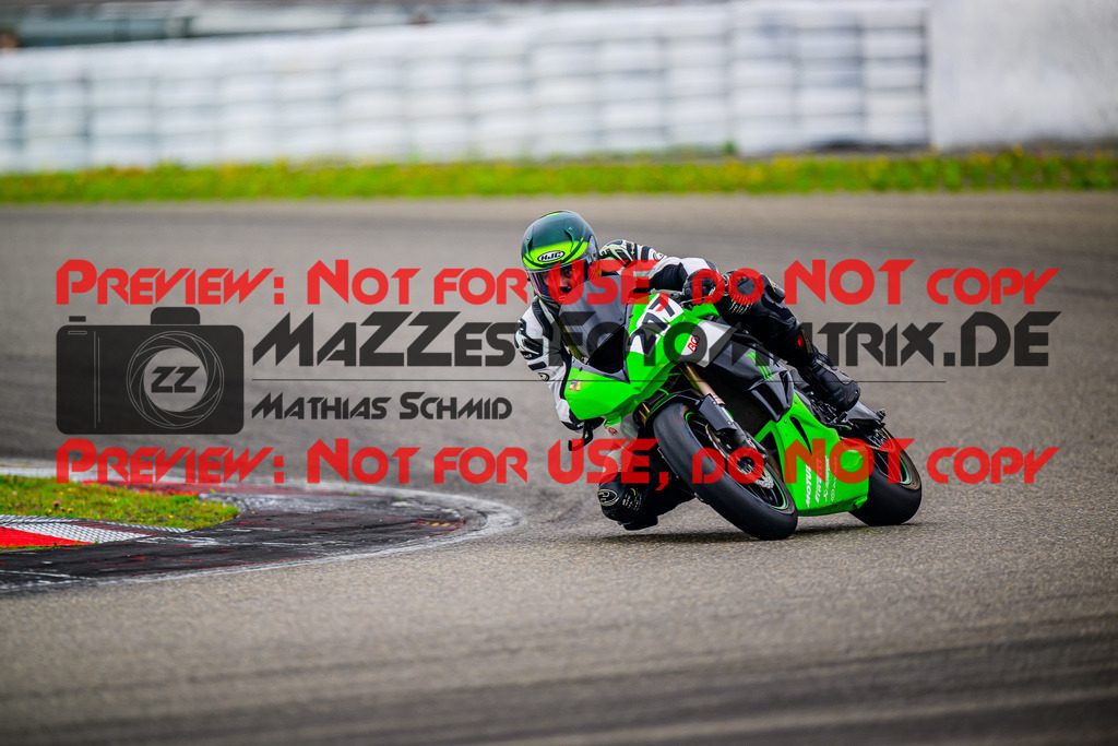 MaZZes_FotoMatrix_240804_6007705_2917 | Fotograf Mathias Schmid
Sportfotograf,
Eventfotograf,
Hochzeitsfotograf,
Portraitfotograf