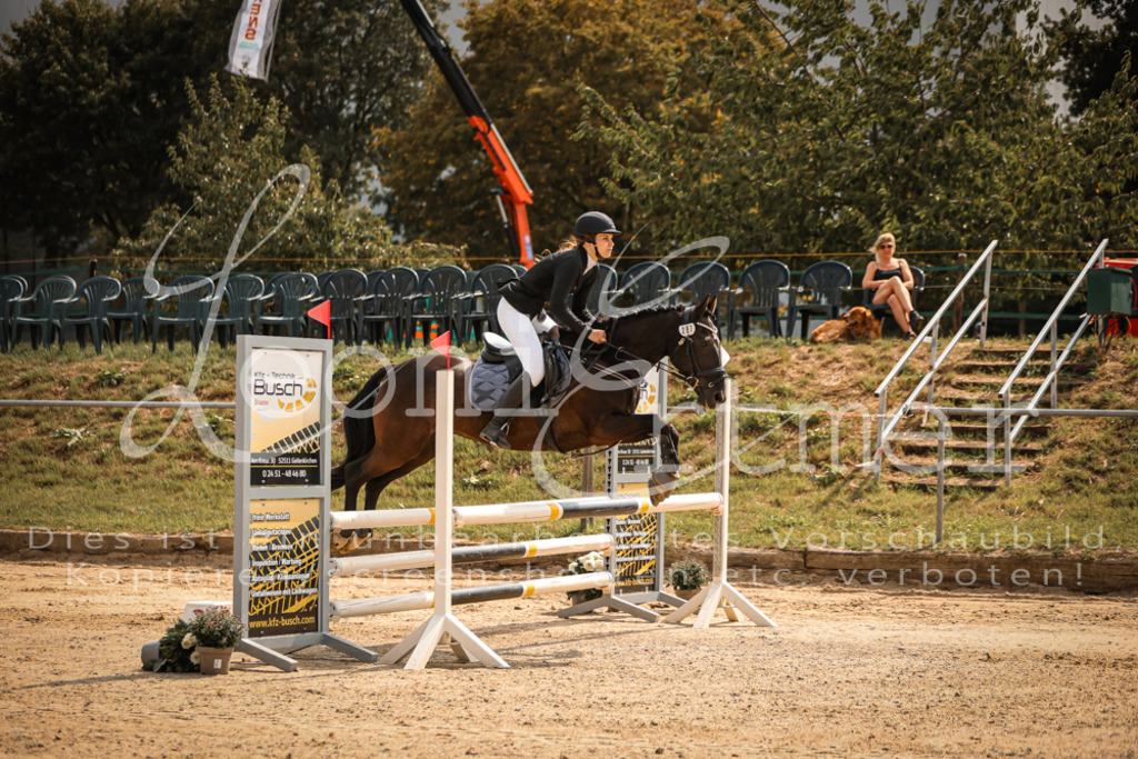 24.FrSpA00037 | Leoni Ertmer Photography - Realisiert mit Pictrs.com