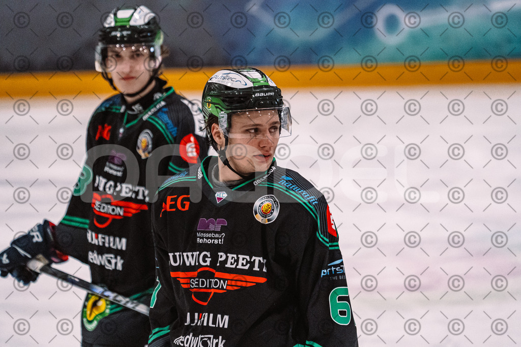 Alligators_vs_Deggendorf_23_01_2026-70 | Höchstadt Alligators Fotogalerie: Eishockey-Action aus Franken. Professionelle Spielfotos, Portraits & Stadionbilder zum Download. Jetzt entdecken! - Realisiert mit Pictrs.com