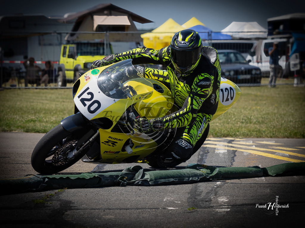 Motorrad Klassik Walldürn 2026  | Frank Herberich Fotografie, Frank Herberich, Fotografie, Hochzeit, Portrait, St. Peter Ording, Ording, Westerhever, Nordsee, Frank Fotografie, Hardheim,  Odenwald,Walldürn, Band,Eventfotografie - Realisiert mit Pictrs.com