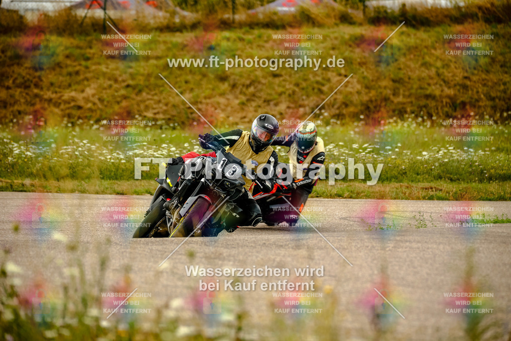 Chambley Juli-0950 | Hier findet Ihr Bilder von Touristenfahrten auf der Nürburgring Nordschleife oder von anderen Veranstaltungen die ich besucht habe. Viel Spass beim Durch Schauen 