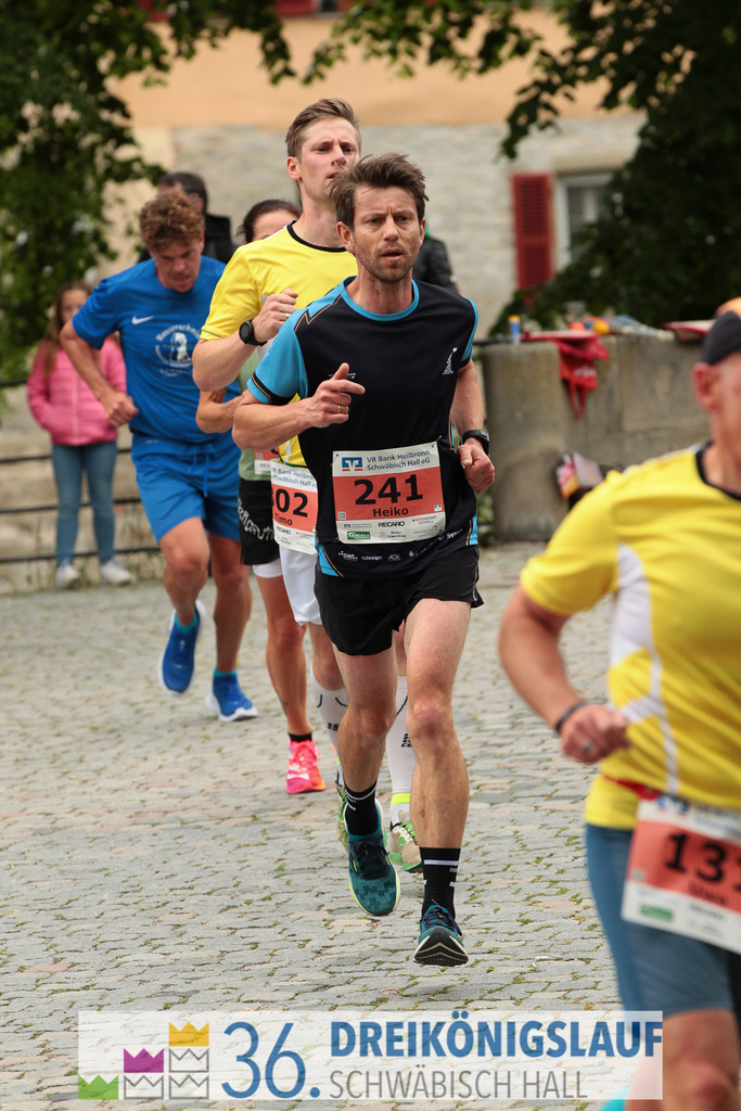 VR Bank Hauptlauf 10km | 3königslauf 2022 VR Bank Hauptlauf - Realisiert mit Pictrs.com