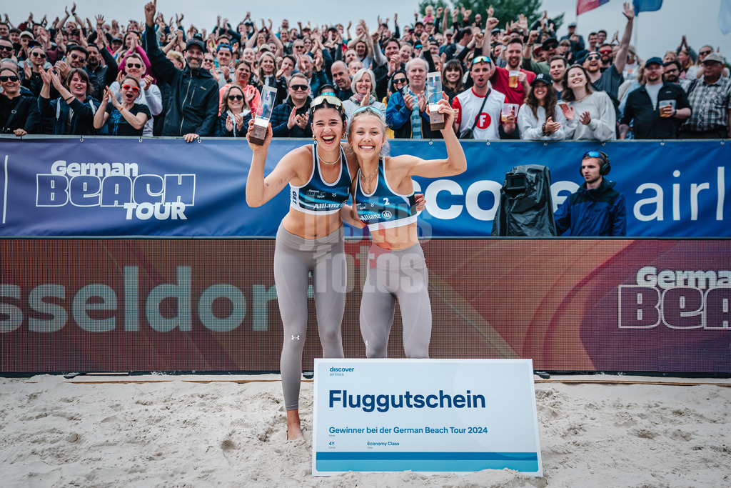 Beachvolleyball | Frauen | German Beach Tour 2024 | Tourstop Düsseldorf | 19.05.2024 | Janne Uhl (links) und Paula Schürholz (rechts) gewinnen den Tourstop in Düsseldorf
