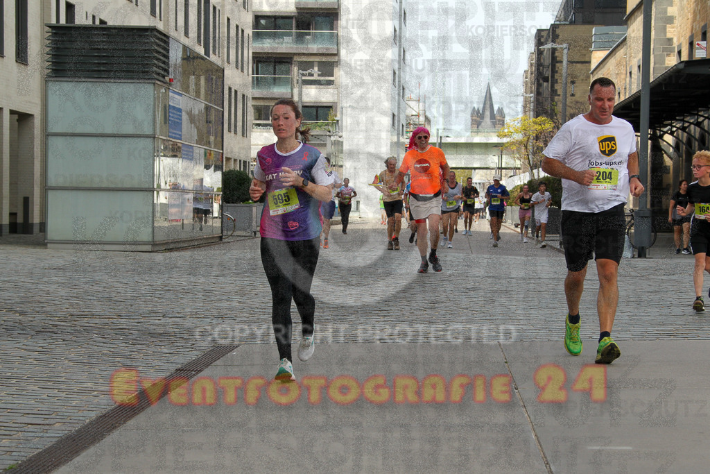 250920_1330_EV4_5827 | Sportfotografie im Rhein-Sieg Kreis, Köln, Bonn, NRW, Rheinland Pfalz, Hessen, etc. Unser Tätigkeitsfeld umfasst den Laufsport vom Volkslauf über den Marathon, Duathlon, Triathon bis zum Ultralauf wie Kölnpfad Ultra oder Schindertrail.