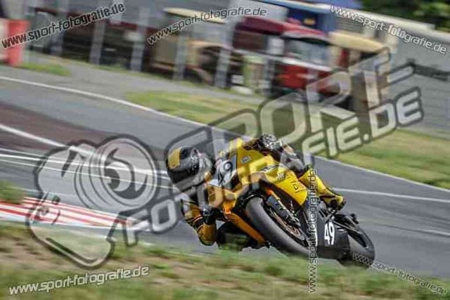 pubi8526 | Professionelle Fotos von Sportveranstaltungen, aber auch Hochzeiten und anderen Events. - Realisiert mit Pictrs.com