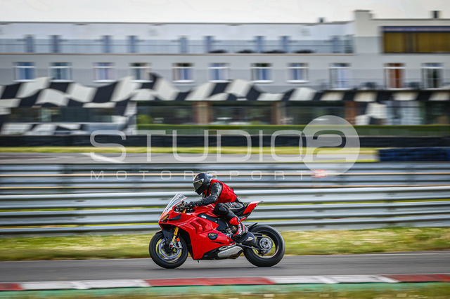 0087-260504OSL-040_87 | Deine Full-Service-Agentur für ✔️Videoproduktionen und ✔️Motorsportfotografie Jetzt Angebot anfragen!