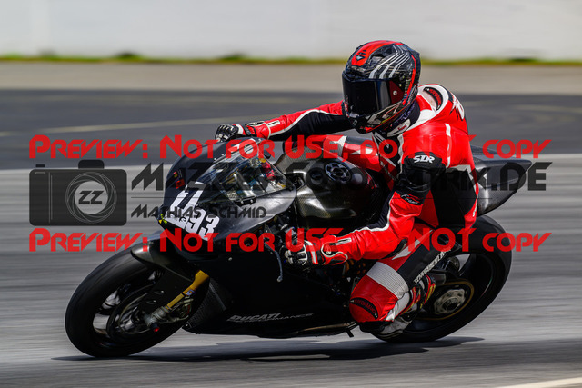 MaZZes_FotoMatrix_240615_6007705_8926 | ROT