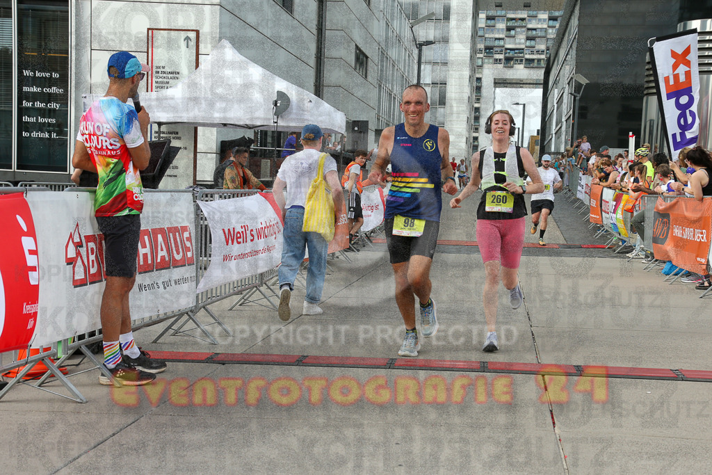 250920_1530_EX1_9752 | Sportfotografie im Rhein-Sieg Kreis, Köln, Bonn, NRW, Rheinland Pfalz, Hessen, etc. Unser Tätigkeitsfeld umfasst den Laufsport vom Volkslauf über den Marathon, Duathlon, Triathon bis zum Ultralauf wie Kölnpfad Ultra oder Schindertrail.