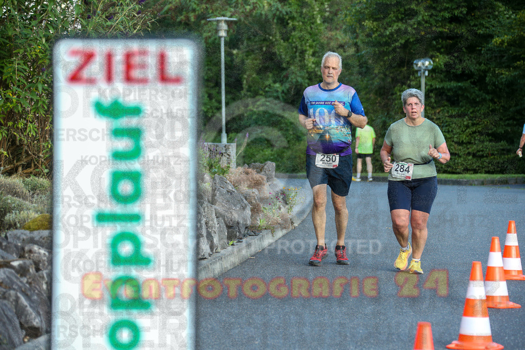 250801_1955_EX1_8501 | Sportfotografie im Rhein-Sieg Kreis, Köln, Bonn, NRW, Rheinland Pfalz, Hessen, etc. Unser Tätigkeitsfeld umfasst den Laufsport vom Volkslauf über den Marathon, Duathlon, Triathon bis zum Ultralauf wie Kölnpfad Ultra oder Schindertrail.