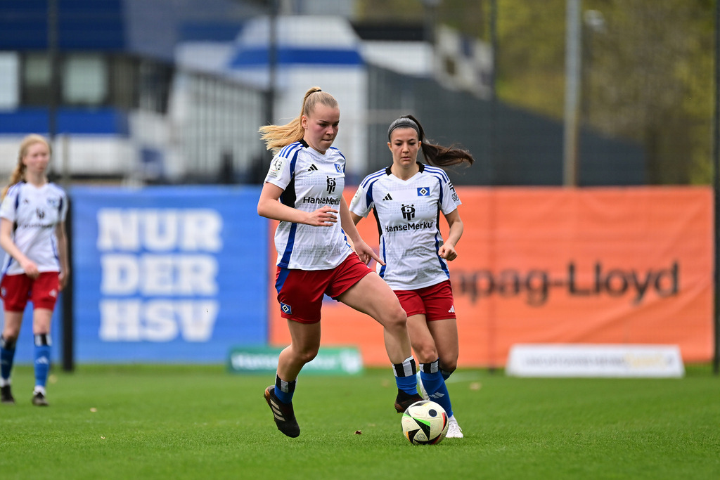 Fußball I Frauen I Saison 2024-2025 I 2. Bundesliga I 21. Spieltag I Hamburger SV - Eintracht Frankfurt II | Der Sportfotograf. - Realisiert mit Pictrs.com