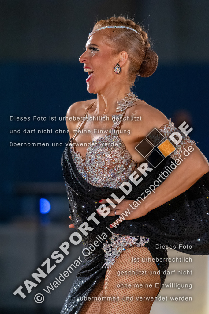 20260322-11957 | Hier finden Sie Tanz Bilder vom Latein und Standard Formationen tanzen. Sportbilder vom Tanzsport. Schöne Fotos und von Weltmeisterschaft, Europameisterschaft, Bundesliga, Regionalliga, Oberliga und Landesliga sowie von GOC Stuttgart, DanceComp, WM Bremen