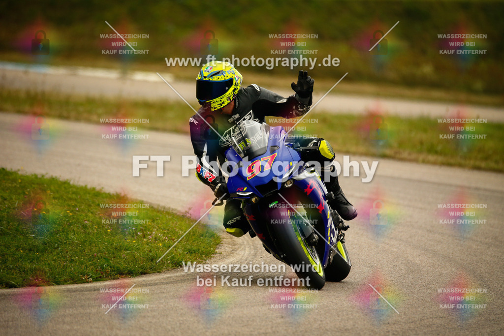 _MOT8235 | Hier findet Ihr Bilder von Touristenfahrten auf der Nürburgring Nordschleife oder von anderen Veranstaltungen die ich besucht habe. Viel Spass beim Durch Schauen 