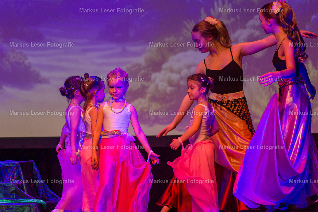 mlBallettFr-8002 | Markus Leser Fotografie - Realisiert mit Pictrs.com