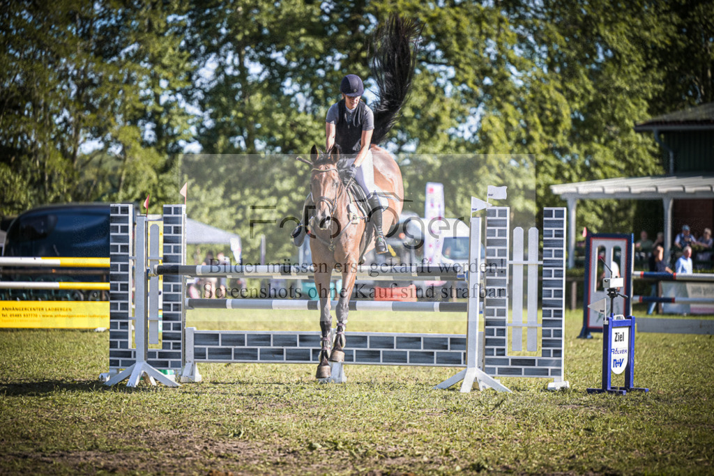 DOS_1073 | Entdecke hochwertige Reitturnierfotos von Foto Oger. Professionell, emotional und authentisch – jetzt Lieblingsmomente im Shop bestellen.Deutschlandweite Turnierfotografie. - Realisiert mit Pictrs.com