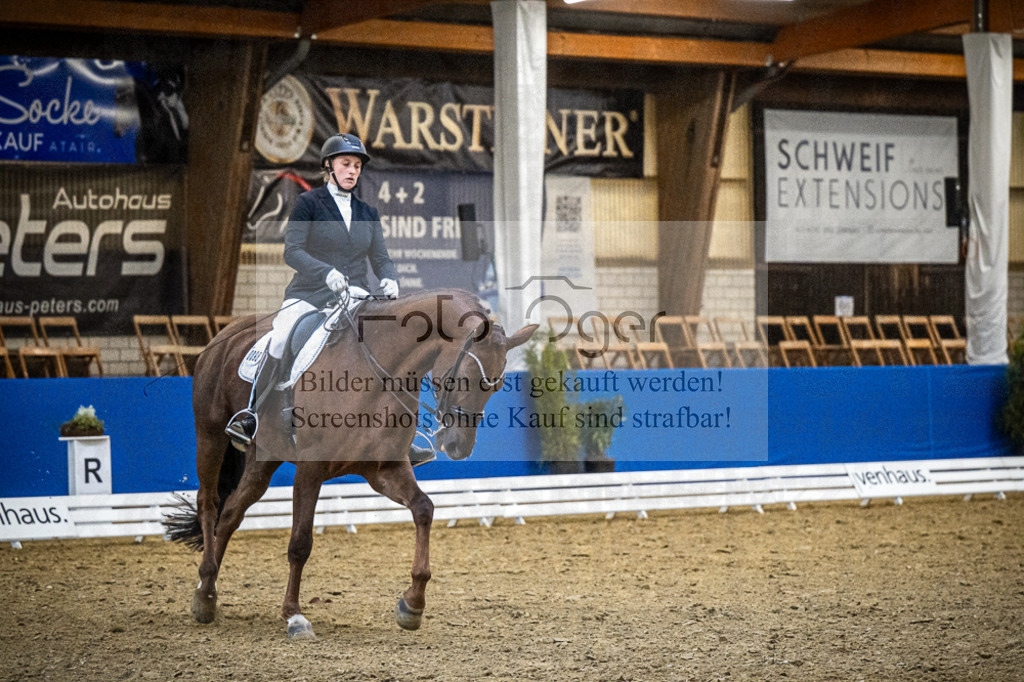 DOS_1713 | Entdecke hochwertige Reitturnierfotos von Foto Oger. Professionell, emotional und authentisch – jetzt Lieblingsmomente im Shop bestellen.Deutschlandweite Turnierfotografie. - Realisiert mit Pictrs.com