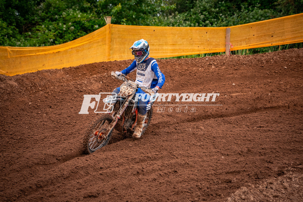 DSC01161 | fourtyeightmedia - Realisiert mit Pictrs.com