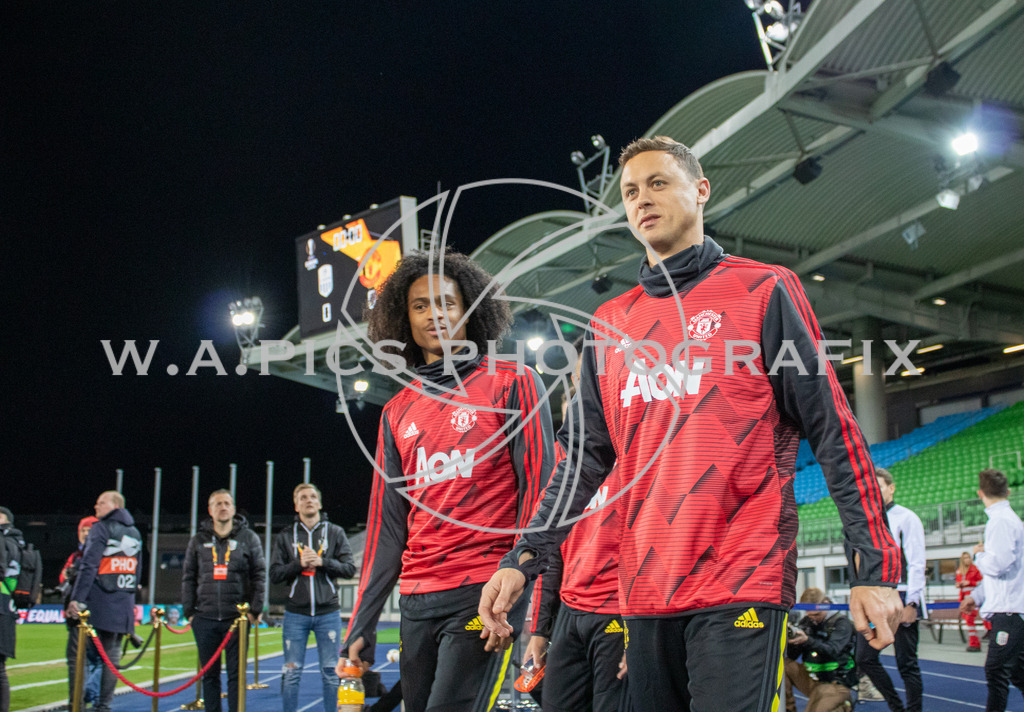 LASK Linz vs Manchester United | Linz, AUSTRIA 12.03.20 - SOCCER-EURO LEAGUE, LASK Linz vs Manchester United  Image shows: Nemanja matic (MANU) and Tahit Chong (MANU)
Photo: Sportmediapics.com/ Andreas Willdoner