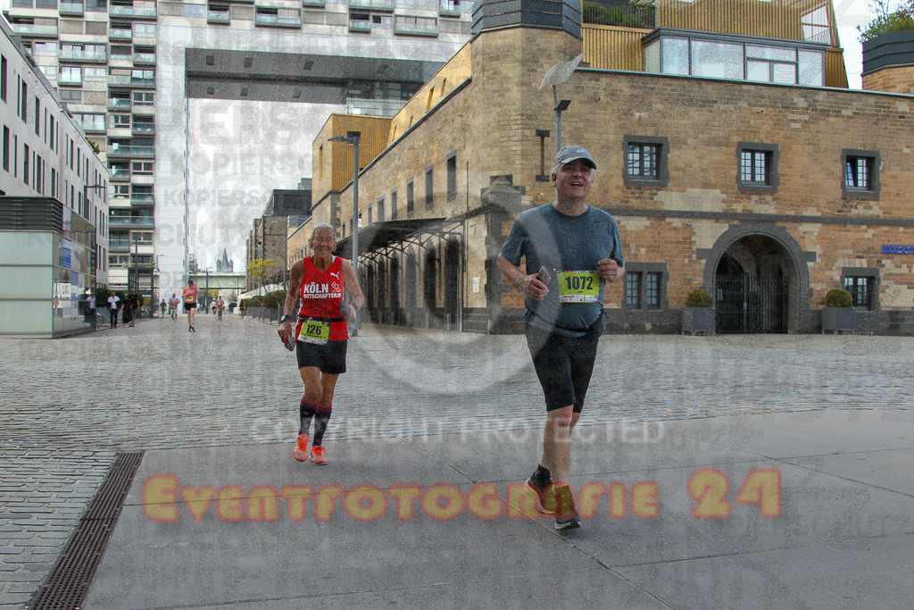 250920_1505_EV4_8070 | Sportfotografie im Rhein-Sieg Kreis, Köln, Bonn, NRW, Rheinland Pfalz, Hessen, etc. Unser Tätigkeitsfeld umfasst den Laufsport vom Volkslauf über den Marathon, Duathlon, Triathon bis zum Ultralauf wie Kölnpfad Ultra oder Schindertrail.