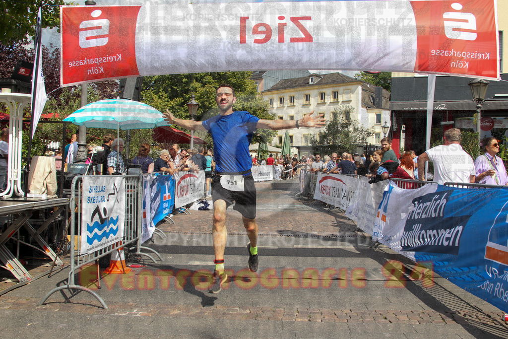 250824_1456_EV4_2406 | Sportfotografie im Rhein-Sieg Kreis, Köln, Bonn, NRW, Rheinland Pfalz, Hessen, etc. Unser Tätigkeitsfeld umfasst den Laufsport vom Volkslauf über den Marathon, Duathlon, Triathon bis zum Ultralauf wie Kölnpfad Ultra oder Schindertrail.