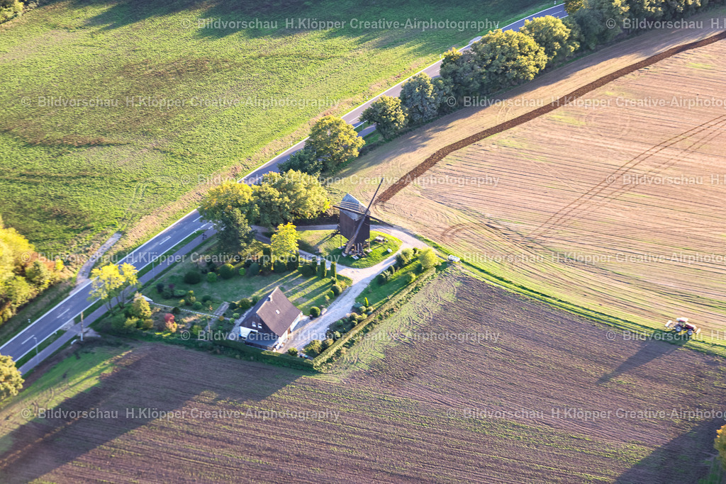 Luftbild-Kempen 47906- Kastenbockwindmühle Tönisberg-7872-2 | Luftbildfotografie Hermann Klöpper - Realisiert mit Pictrs.com