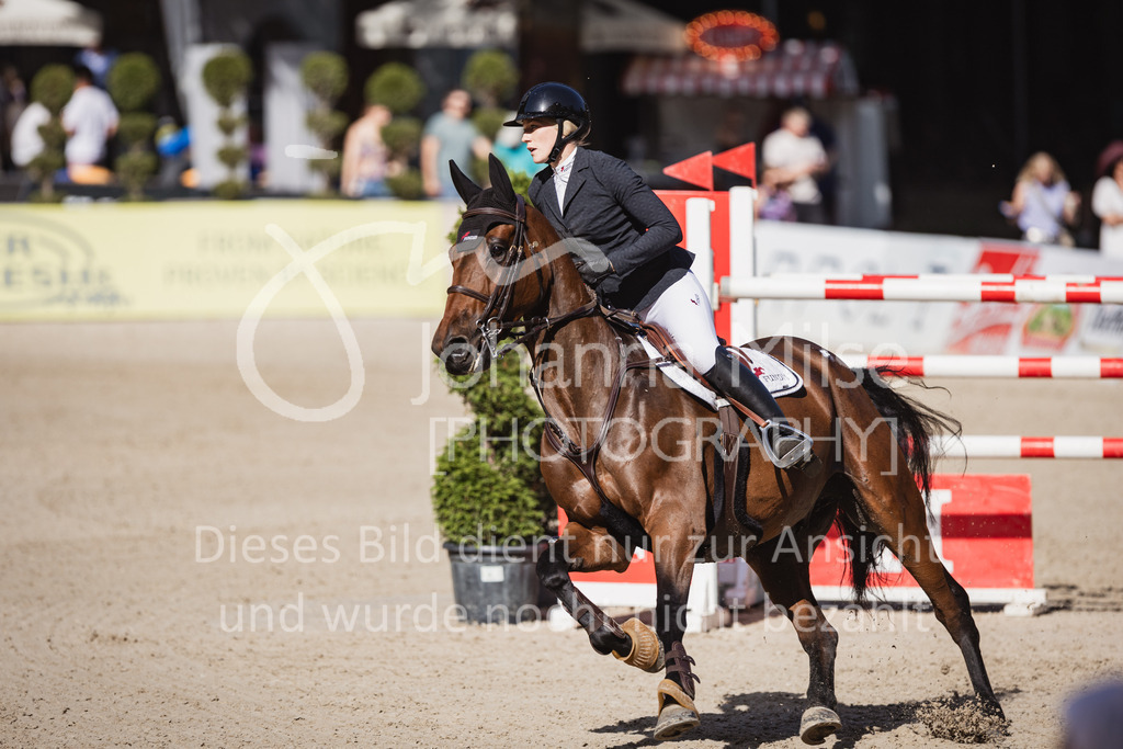 230910_OWLCh_GroßerPreis-645 | Deine schönsten Turniermomente als professionelle Fotos! Entdecke hochwertige Pferdesport-Fotografie im Online-Shop. Jetzt Fotos finden & bestellen!