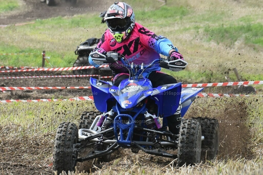 DSC_0463 (2) | Sportfotografie , Motorsport, Motoross, Reitsport, Mointainbike, Enduro,
Landschaft , Outdoor, Eventfotografie, Landschaft, Bilder online bestellen - Realisiert mit Pictrs.com