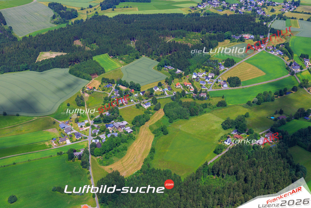 Die Luftaufnahme Walberngruen - Grafengehaig wurde vom UL-Flugzeug (keine Drohne) aus fotografiert.Hohe Druck- Auflösung-die Geschenkidee!