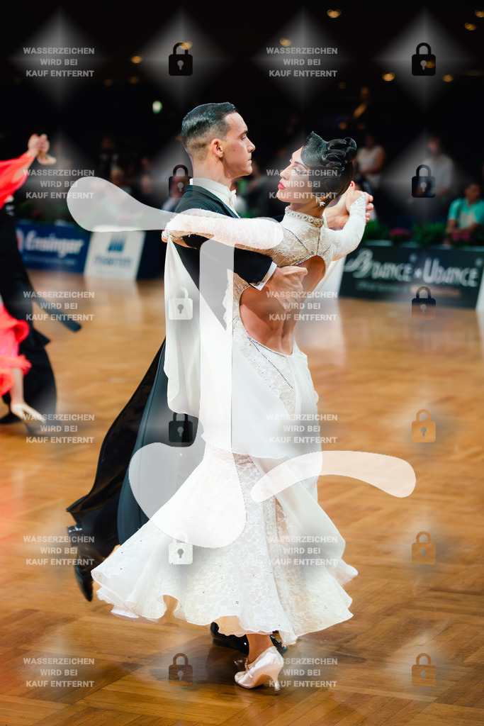 GOC 2025 - WDSF Open Standard Senior I 1st (13) Stefano Manni _ Tatiana Manni (Italy)-2025-08-21-9809 | Webshop for digital downloads and prints of dance sport, event & show photographer Julian Link - Realisiert mit Pictrs.com